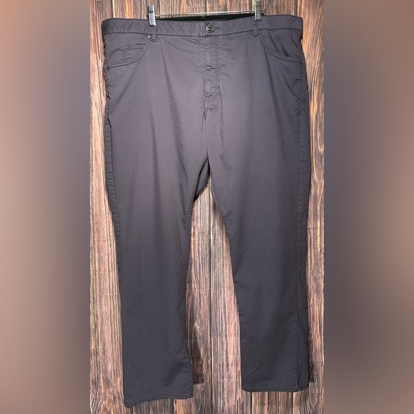 Men’s Nike Dri Fit Casual Everyday Pants - Size 40 Waist 32 Length - Picture 1 of 5